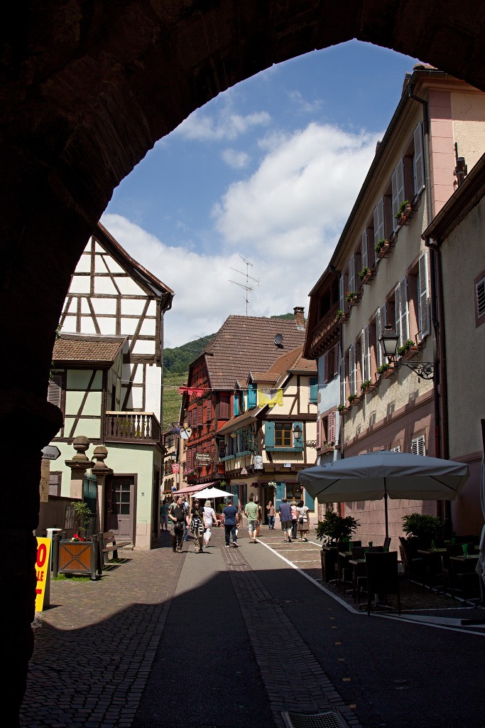 ribeauville hdr france frankrijk elzas vogezen vosges haut-rhin haut rhin Sinnplatz kasteel chateau Girsberg Saint Ulrich Haut-Ribeaupierre